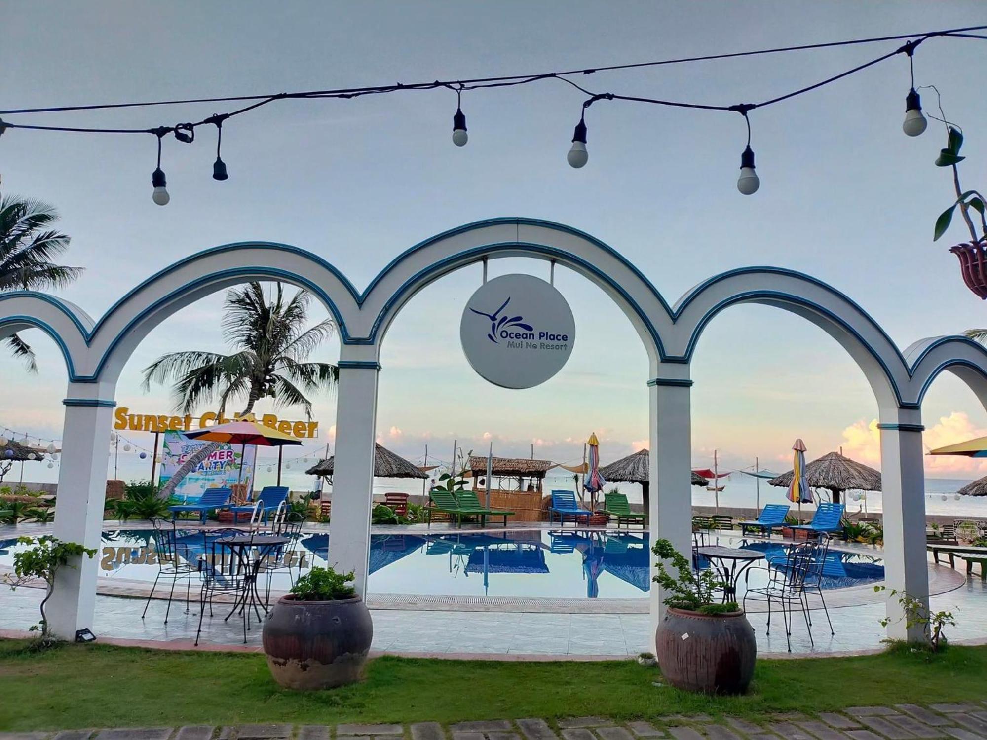 Ocean Place Resort Mũi Né Extérieur photo